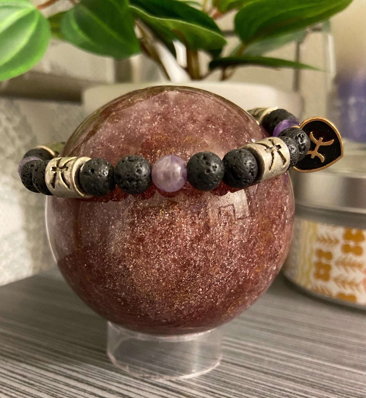 Pisces Zodiac 6mm Charm Bracelet Handmade with Genuine Semiprecious Amethyst or Aquamarine Birthstone stretch beaded horoscope