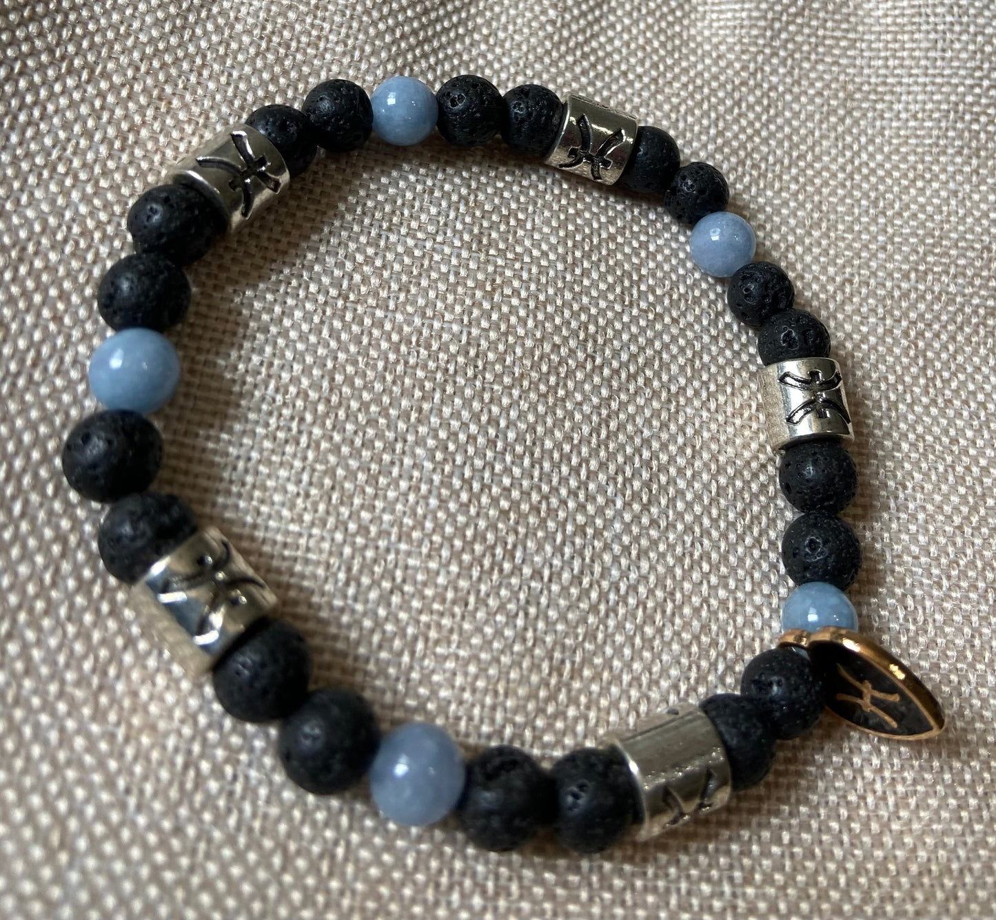 Pisces Zodiac 6mm Charm Bracelet Handmade with Genuine Semiprecious Amethyst or Aquamarine Birthstone stretch beaded horoscope