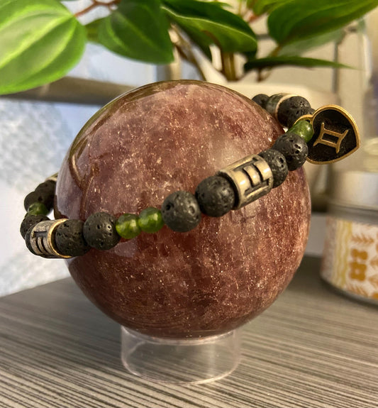 Gemini Zodiac 6mm Charm Bracelet Handmade with Genuine Semiprecious Green Jade or Alexandrite Birthstone stretch beaded horoscope